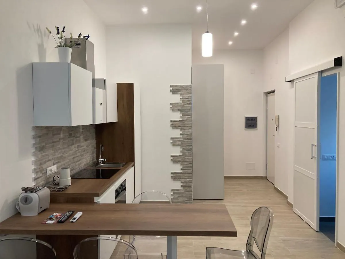Teatro Apartments Giardino Inglese Palermo 0*,